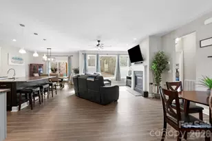 258 Crystal Heights Dr, Hendersonville, NC 28739 - Photo 3