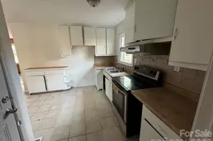 2508 Druid Hls Wy, Charlotte, NC 28206 - Photo 7