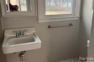 2508 Druid Hls Wy, Charlotte, NC 28206 - Photo 5