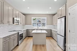 1033 12th Ave Dr NW, Hickory, NC 28601 - Photo 3