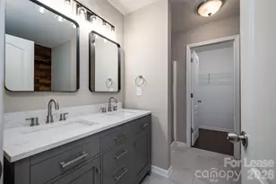 3129 Maywood Dr, Charlotte, NC 28205 - Photo 15