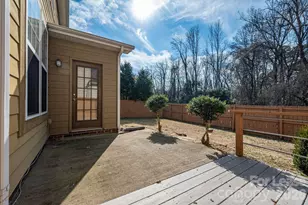 3129 Maywood Dr, Charlotte, NC 28205 - Photo 19