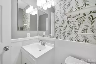 1908 Pine Mountain Rd, Charlotte, NC 28214 - Photo 17