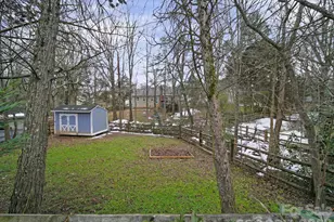 1908 Pine Mountain Rd, Charlotte, NC 28214 - Photo 35