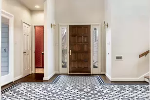 5101 Gorham Dr, Charlotte, NC 28226 - Photo 9