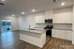 5012 Falstone Dr, Charlotte, NC 28269 - Photo 5