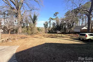 313 E Martin St, Wadesboro, NC 28170 - Photo 7