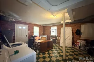 313 E Martin St, Wadesboro, NC 28170 - Photo 39