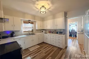 313 E Martin St, Wadesboro, NC 28170 - Photo 15