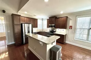 2027 Fanning Ct, Leland, NC 28451 - Photo 9