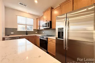 2954 Clyde Dr, Charlotte, NC 28208 - Photo 5