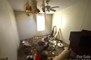 1051 High Meadows Dr, Concord, NC 28025 - Photo 3