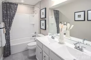 2052 Fernway Dr, Charlotte, NC 28216 - Photo 13