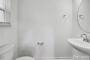 1112 Condon St, Charlotte, NC 28216 - Photo 17