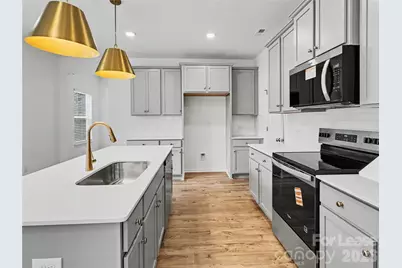 1112 Condon Street, Charlotte, NC 28216 - Photo 9