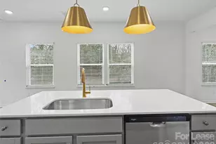 1112 Condon St, Charlotte, NC 28216 - Photo 11