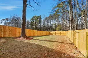 343 Gray Dr, Charlotte, NC 28213 - Photo 45