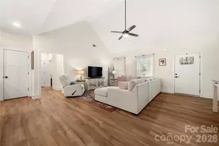 3073 Meadowcrest Dr, Clover, SC 29710 - Photo 11