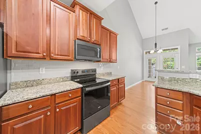 3342 Park South Station Boulevard, Charlotte, NC 28210 - Photo 15