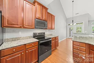 3342 Park South Station Blvd, Charlotte, NC 28210 - Photo 15