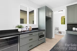 400 Dover Ave, Charlotte, NC 28209 - Photo 9