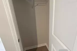 5200 Somerset Hill Ln, Charlotte, NC 28269 - Photo 9