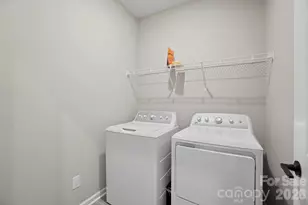 8928 Morning Mist Rd, Charlotte, NC 28215 - Photo 31