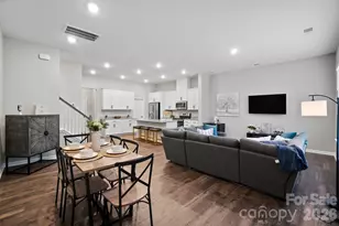 8928 Morning Mist Rd, Charlotte, NC 28215 - Photo 3