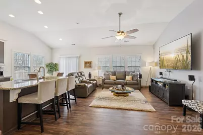 10323 Kempsford Drive, Charlotte, NC 28262 - Photo 3