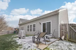 10323 Kempsford Dr, Charlotte, NC 28262 - Photo 17