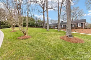 3632 Johnny Cake Ln, Charlotte, NC 28226 - Photo 3