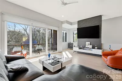 1153 Charles Avenue, Charlotte, NC 28205 - Photo 9