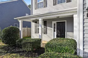 1205 Jordans Pond Ln, Charlotte, NC 28214 - Photo 3