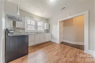 319 Martin St, Shelby, NC 28150 - Photo 11