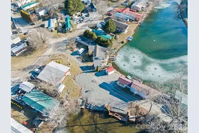 234 Tri Lakes Drive, Waynesville, NC 28785 - Photo 15