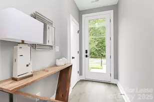 1760 Arnold Dr, Charlotte, NC 28205 - Photo 3