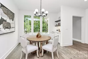 1760 Arnold Dr, Charlotte, NC 28205 - Photo 5