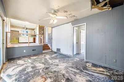 6200 Cross Creek Lane, Charlotte, NC 28212 - Photo 9