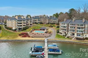 7324 Lake Front Dr, Charlotte, NC 28278 - Photo 5