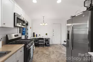 936 Shannon Bradley Rd, Gastonia, NC 28052 - Photo 5