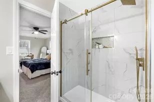 8201 Meadowdale Ln, Charlotte, NC 28227 - Photo 21