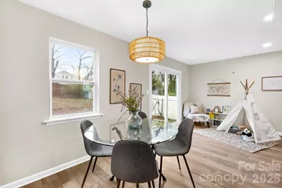 8201 Meadowdale Lane, Charlotte, NC 28227 - Photo 9