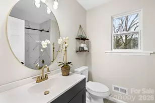 8201 Meadowdale Ln, Charlotte, NC 28227 - Photo 23