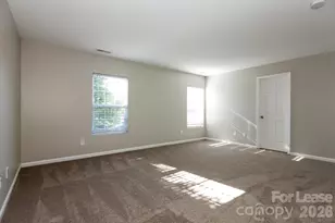 1630 Ledson Ct, Charlotte, NC 28214 - Photo 7