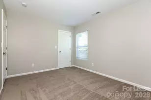 1630 Ledson Ct, Charlotte, NC 28214 - Photo 9