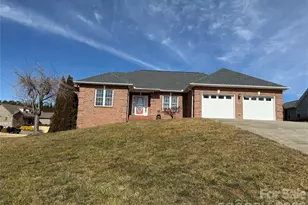 101 Rivercliff Dr, Hudson, NC 28638 - Photo 1