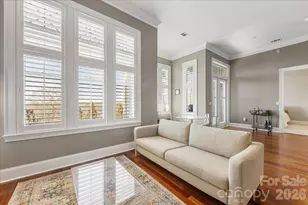 2810 Selwyn Ave, Charlotte, NC 28209 - Photo 3