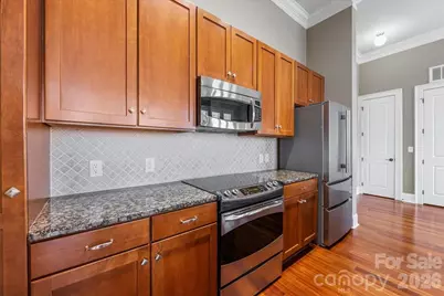 2810 Selwyn Avenue #418, Charlotte, NC 28209 - Photo 5