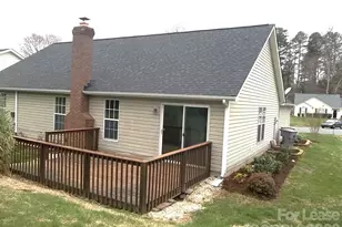 115 W Bank Dr, Charlotte, NC 28214 - Photo 15