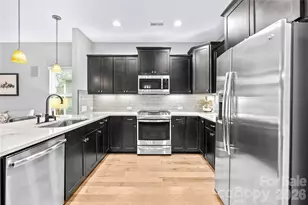 6018 Eleanor Rigby Rd, Charlotte, NC 28278 - Photo 5